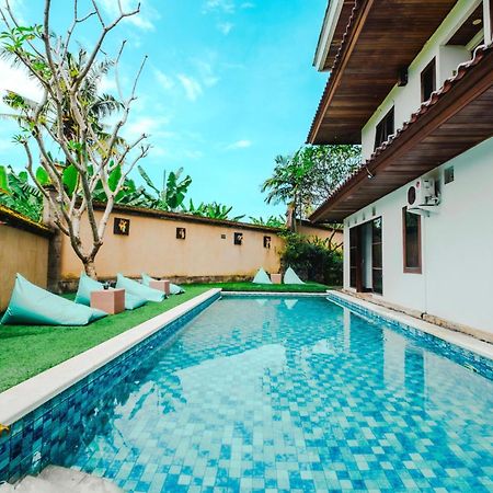 Starloka Saba Bali Hotel Blahbatu ภายนอก รูปภาพ