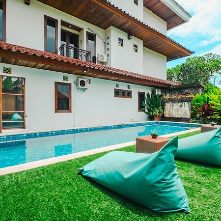 Starloka Saba Bali Hotel Blahbatu ภายนอก รูปภาพ