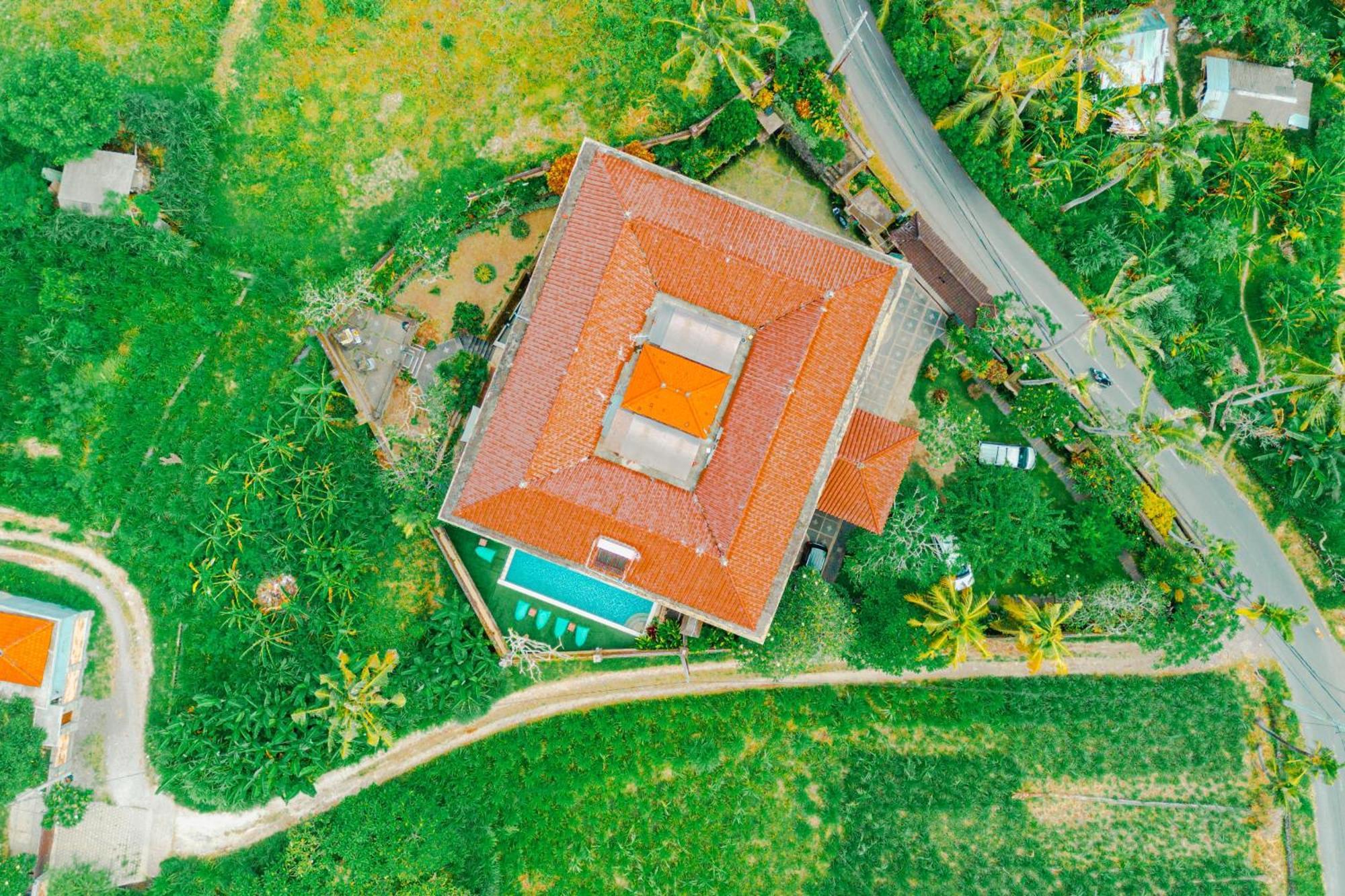 Starloka Saba Bali Hotel Blahbatu ภายนอก รูปภาพ